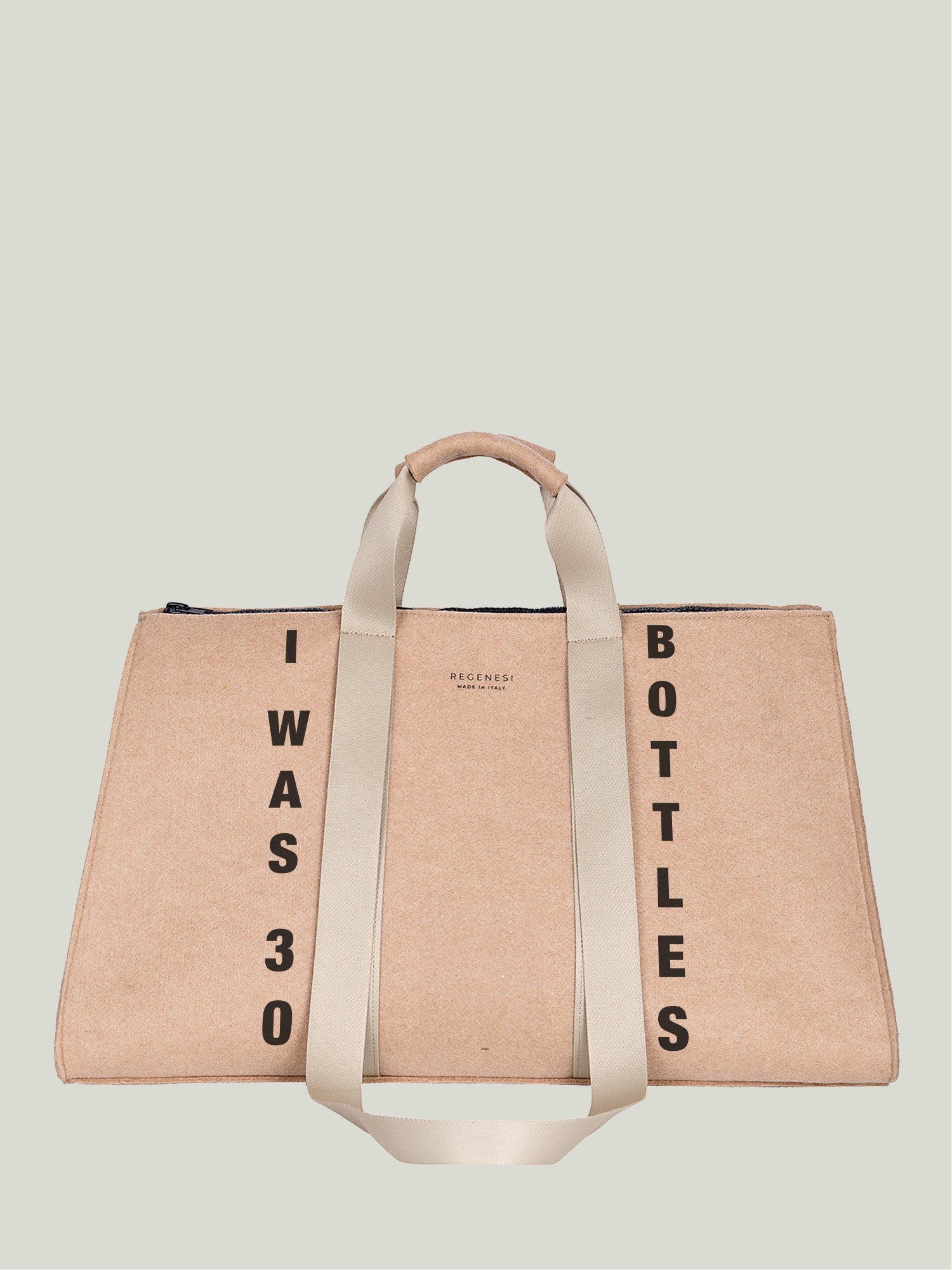 RE-FLAG DUFFLE TASCHE